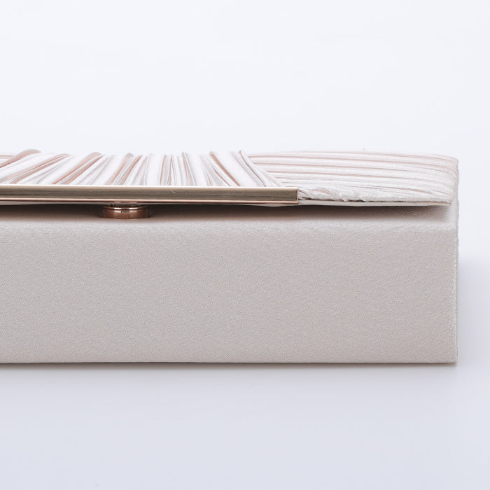 結婚式 BAG バッグ おしゃれ 人気 ふくさ ハンドバッグ サブバッグ かわいい トレンド クラッチバッグ レース 二次会