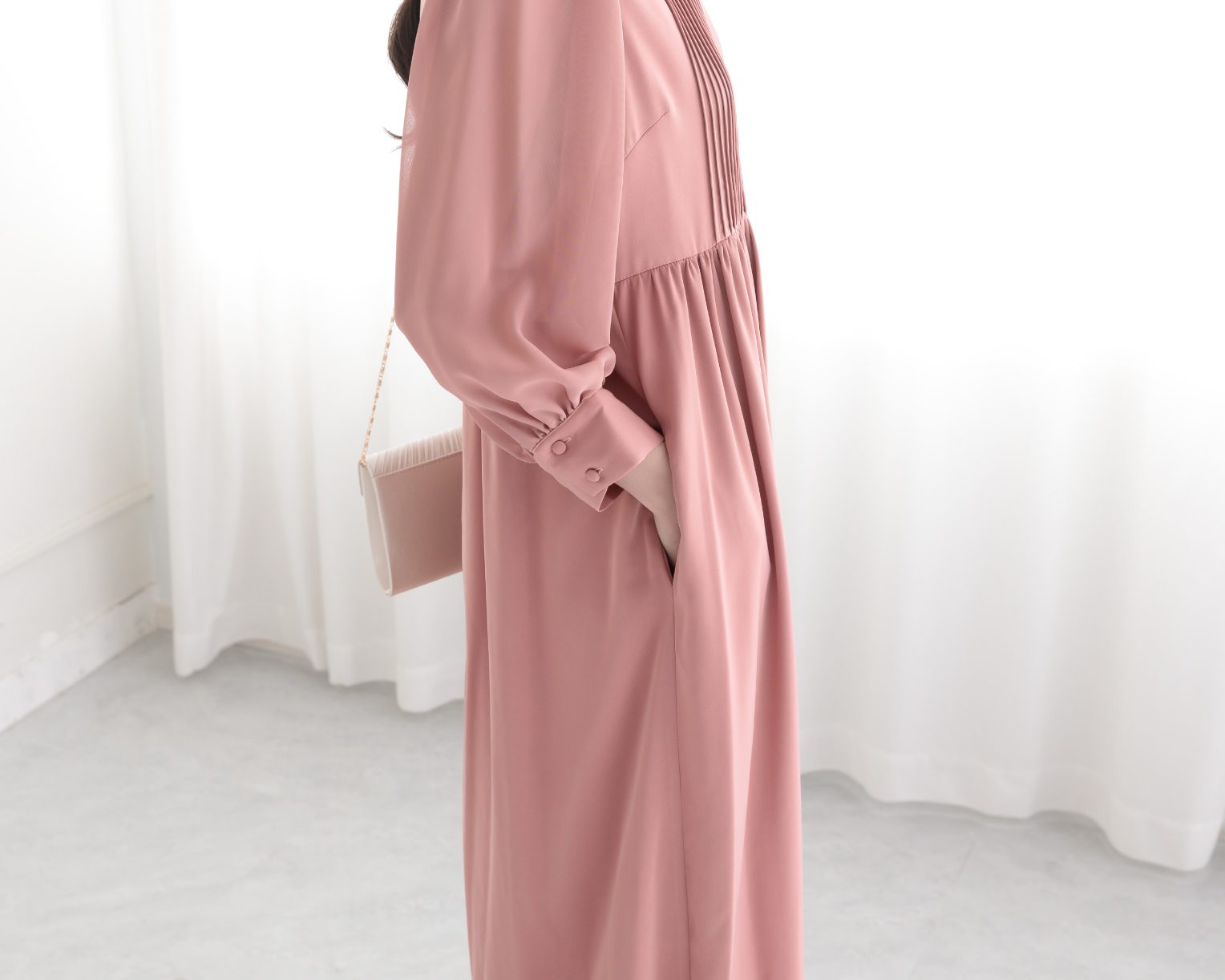 バックリボンピンタックドレス 105025ダスティブルー