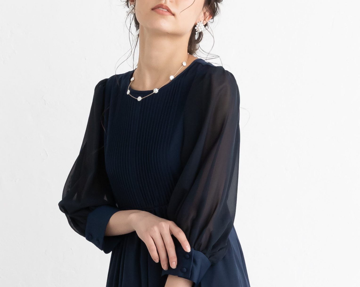 バックリボンピンタックドレス 105025ダスティブルー