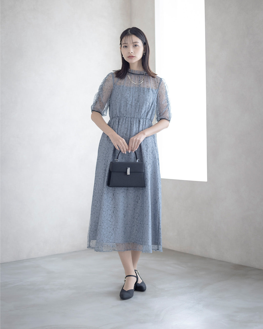 【S~4L】バックリボン配色レースドレス 105028ダスティブルー