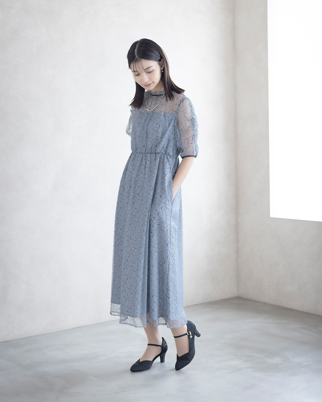 【S~4L】バックリボン配色レースドレス 105028ダスティブルー