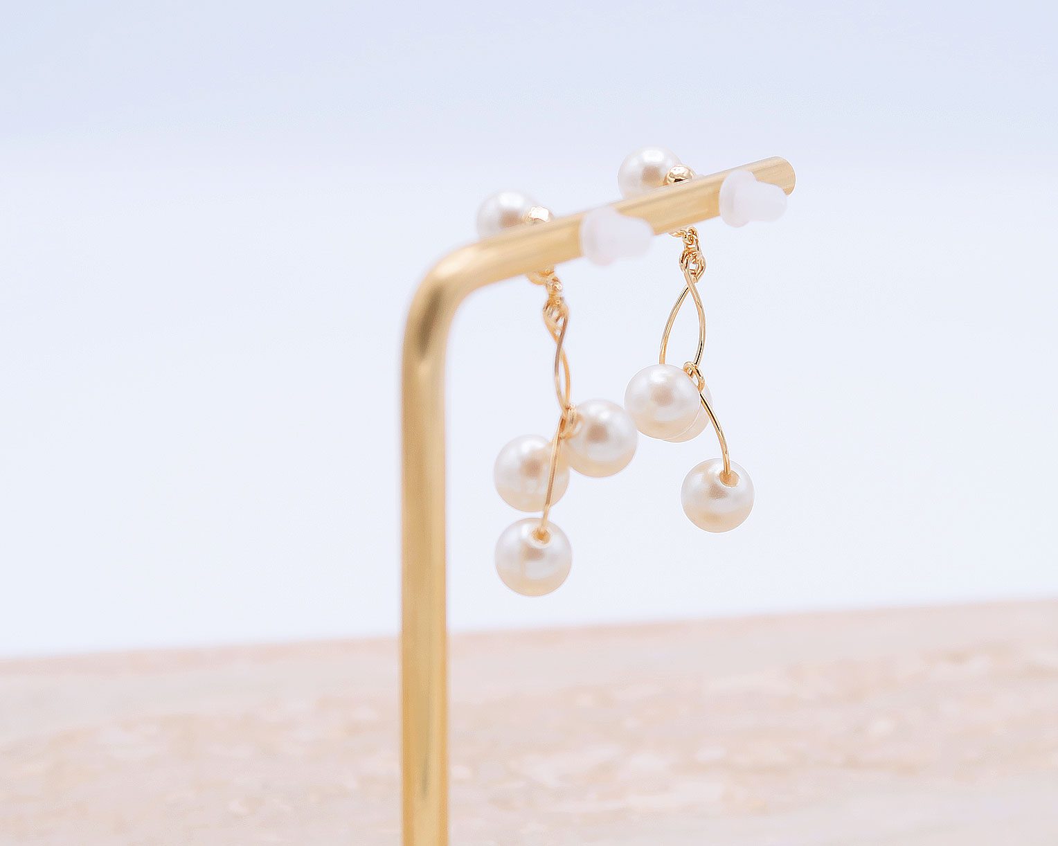 アレルギー対応 金アレ 結婚式 おしゃれ ピアス イヤリング 人気 トレンド 韓国 ビジュー パール 二次会 インスタグラマー ゴールド アクセサリー