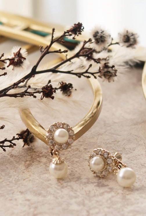 結婚式 おしゃれ ピアス イヤリング 人気 トレンド 韓国 ビジュー パール 二次会 インスタグラマー ゴールド アクセサリー