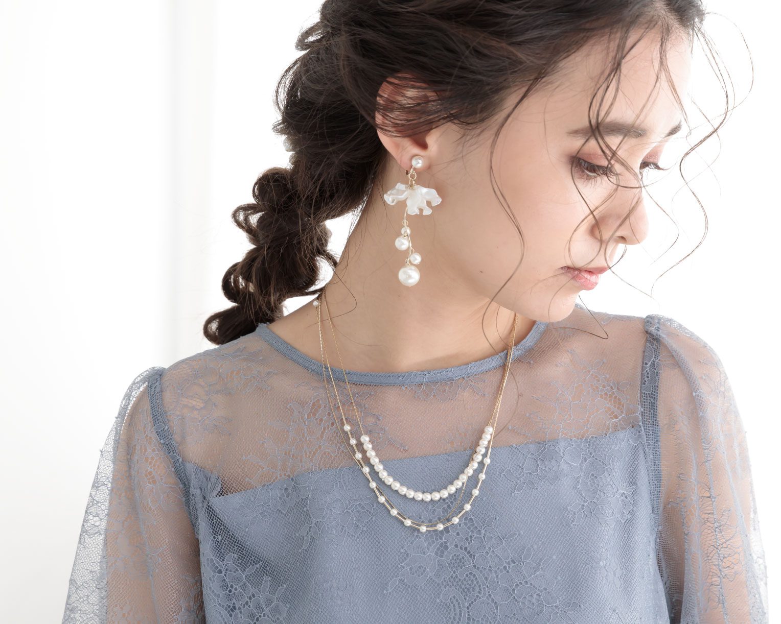 結婚式 おしゃれ ピアス イヤリング 人気 トレンド 韓国 ビジュー パール 二次会 インスタグラマー ゴールド アクセサリー