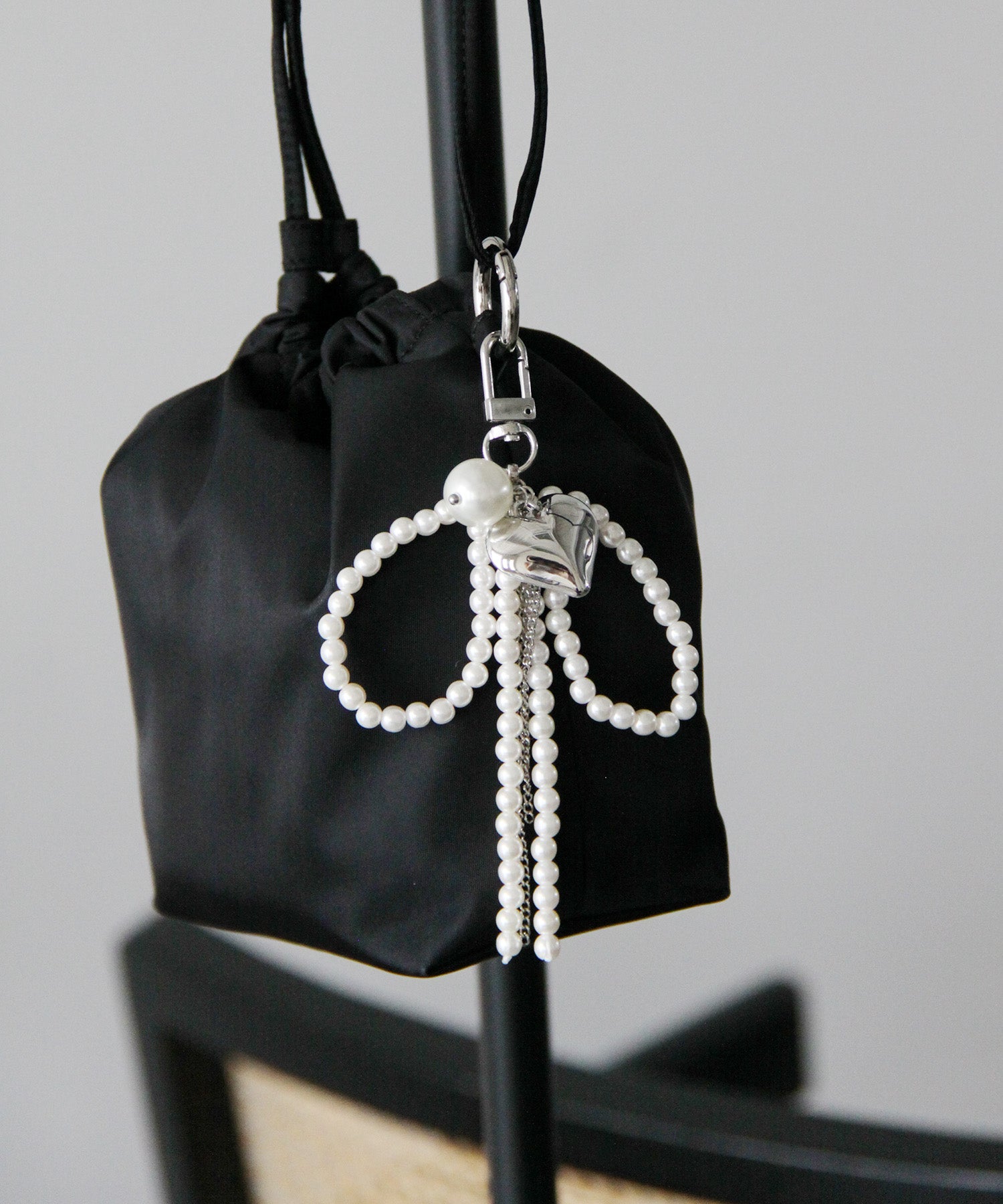 パールリボン バッグチャーム ハート付き 56050