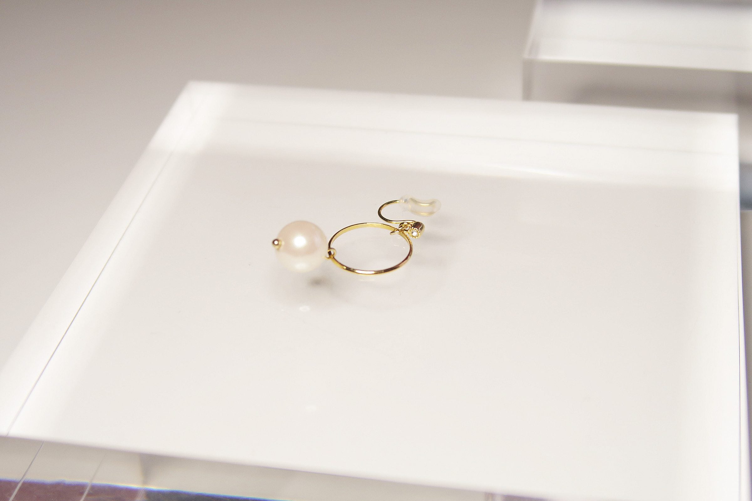 アレルギー対応 金アレ 結婚式 おしゃれ ピアス イヤリング 人気 トレンド 韓国 ビジュー パール 二次会 インスタグラマー ゴールド アクセサリー
