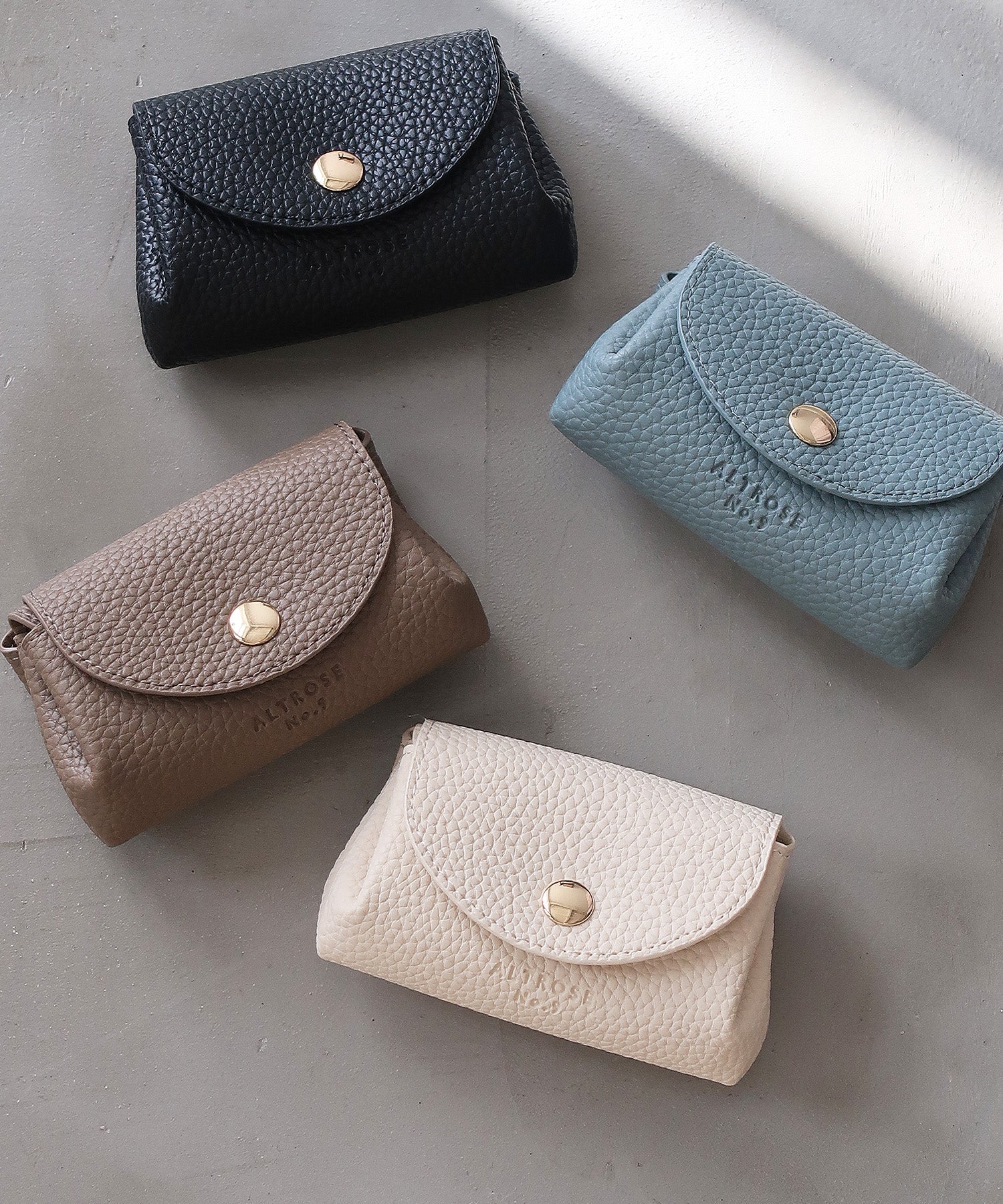 【 ALTROSE 】 レディース ミニ財布 シボ ドーラ rb332403