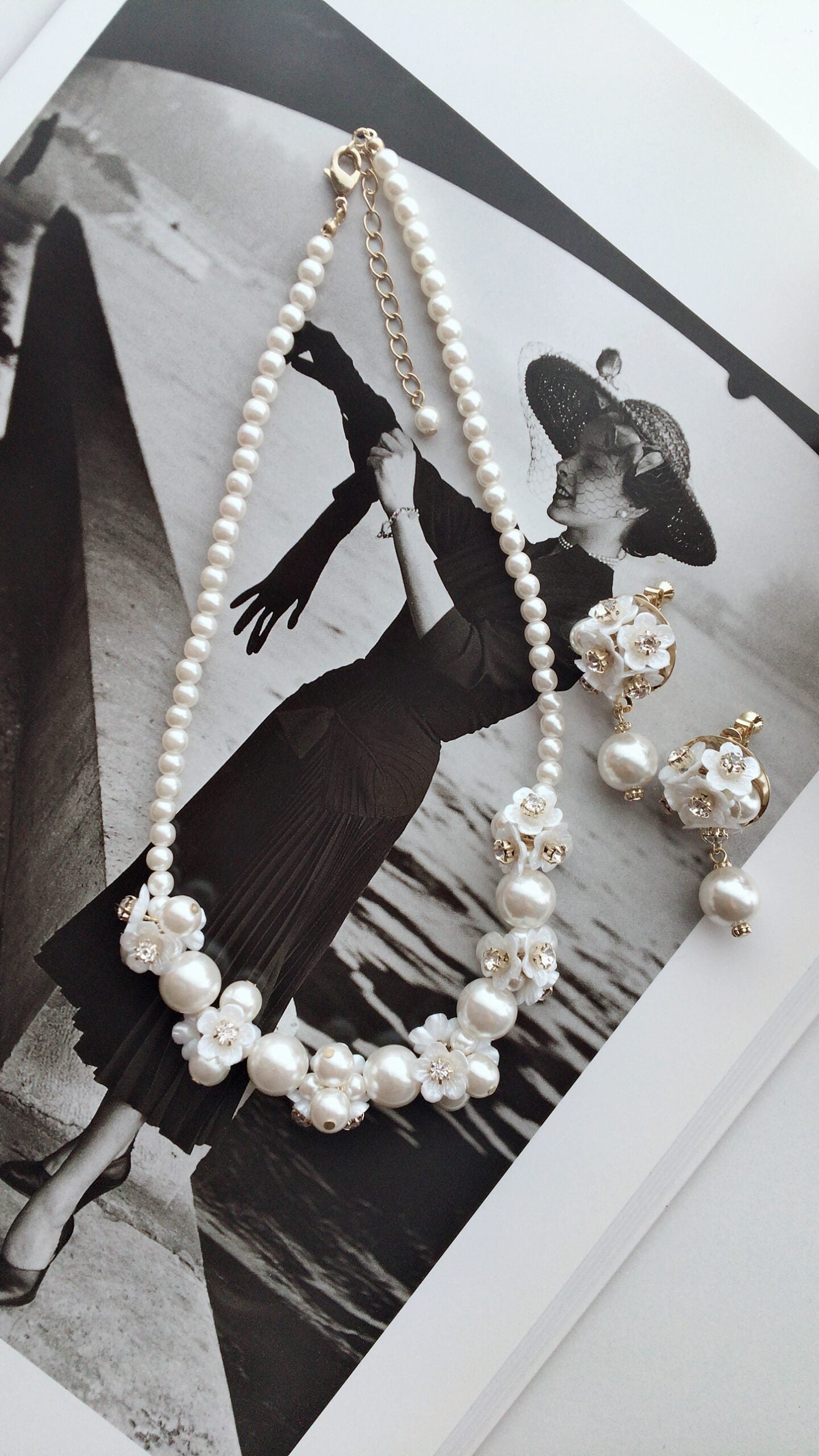 結婚式 おしゃれ ピアス イヤリング 人気 トレンド 韓国 ビジュー パール 二次会 インスタグラマー ゴールド アクセサリー