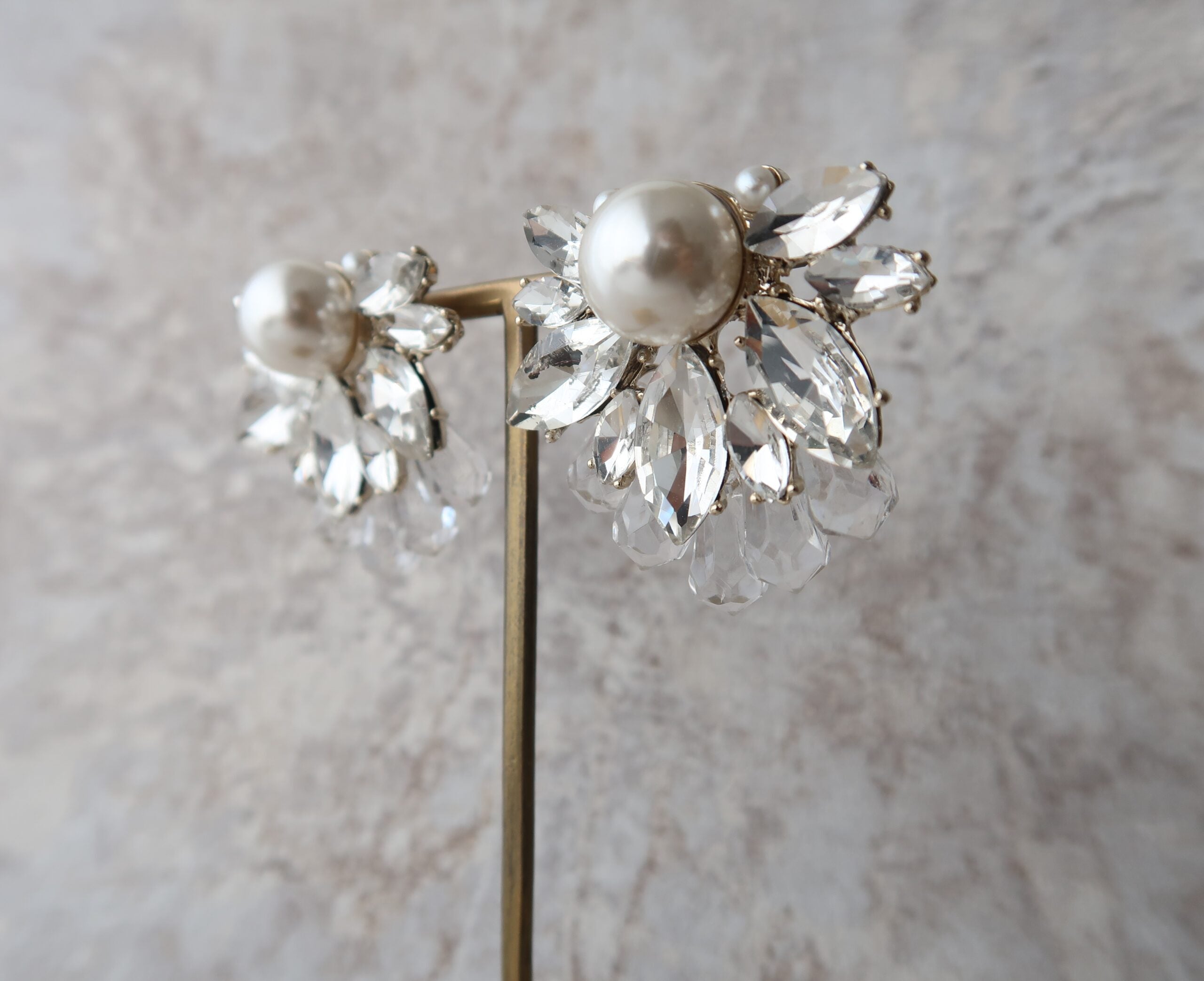 結婚式 おしゃれ ピアス イヤリング 人気 トレンド 韓国 ビジュー パール 二次会 インスタグラマー ゴールド アクセサリー