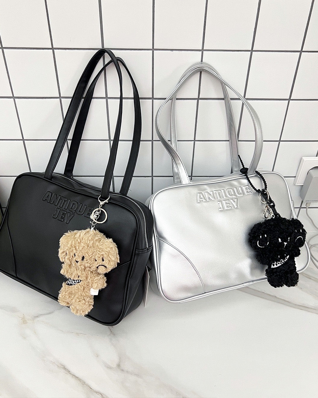 antique JEY オリジナルチャーム aj001