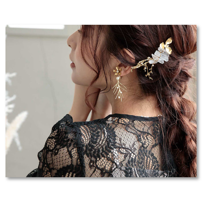 Brass twig flowerイヤリング bh006