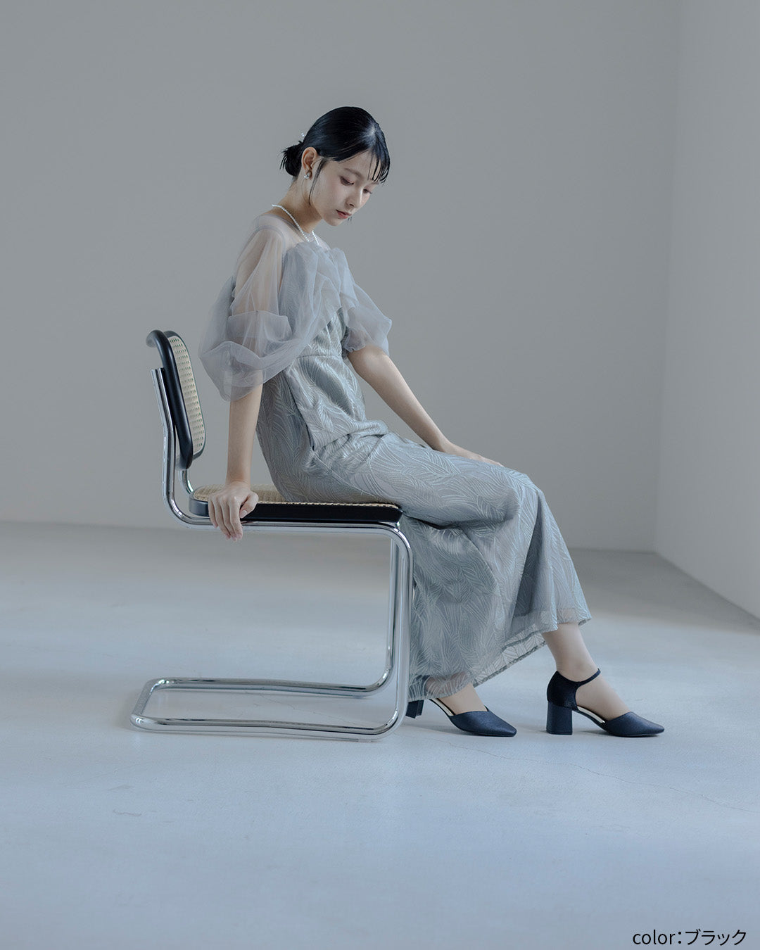 Vカットアンクルストラップパンプス|チャンキーヒール/低反発クッション co2222