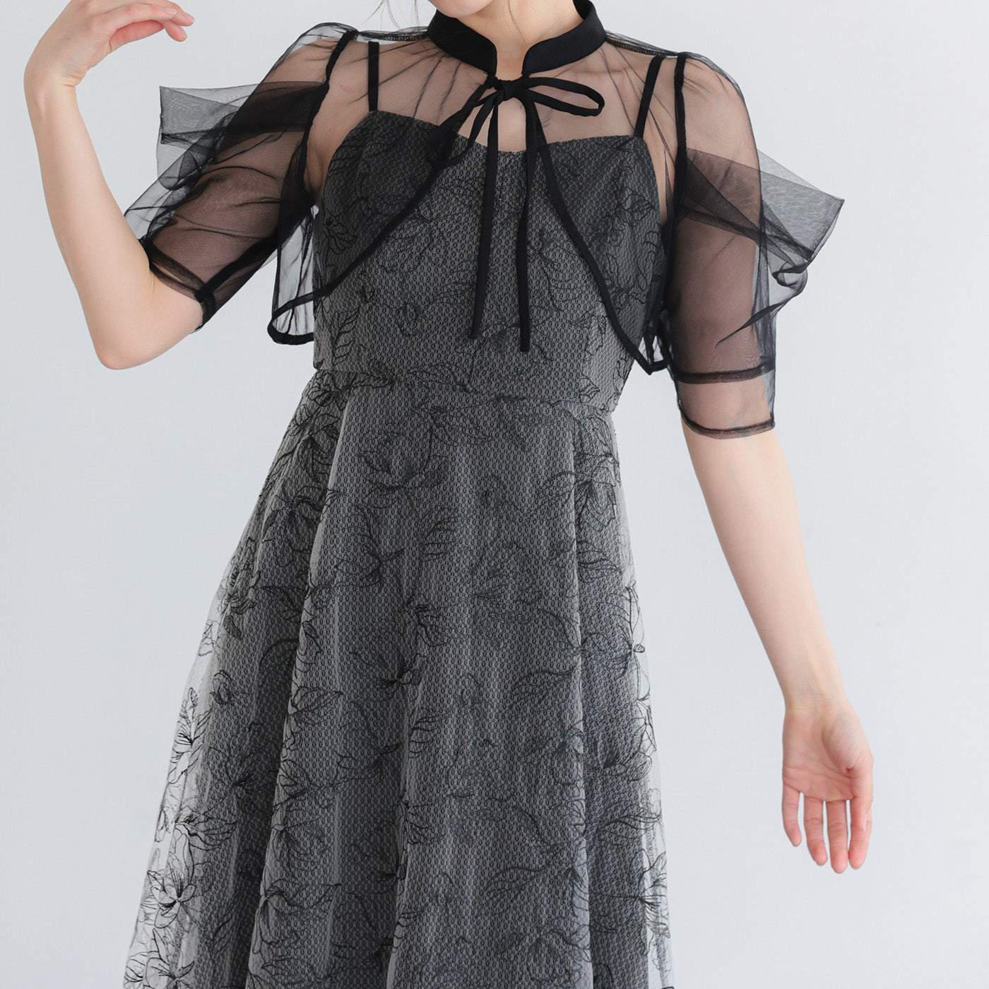 ボレロ付き2WAYシアーチュールフレアドレス h326286 ブラック
