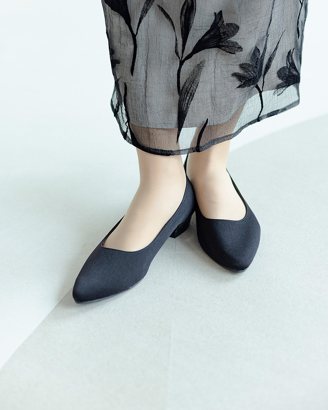 ローヒールパンプス グリッター PL8426