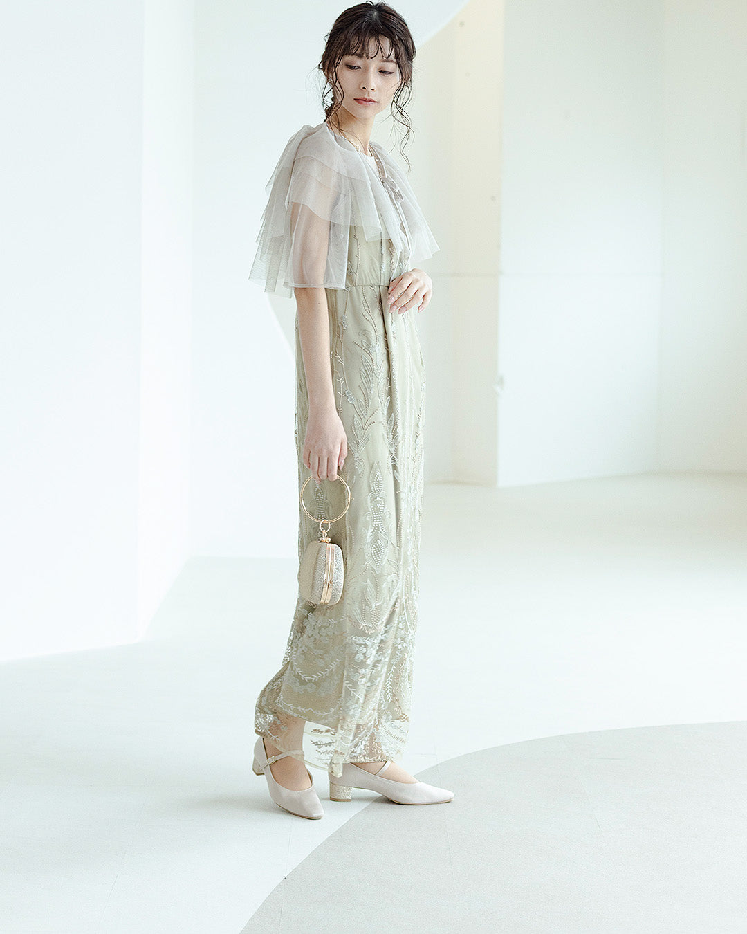 チャンキーヒールパンプス PL3501