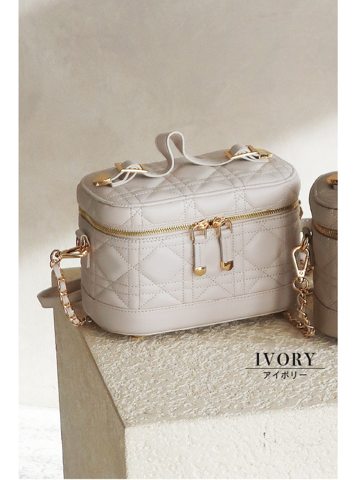 【 ALTROSE 】 キルティング バニティバッグ エレブ rb332975