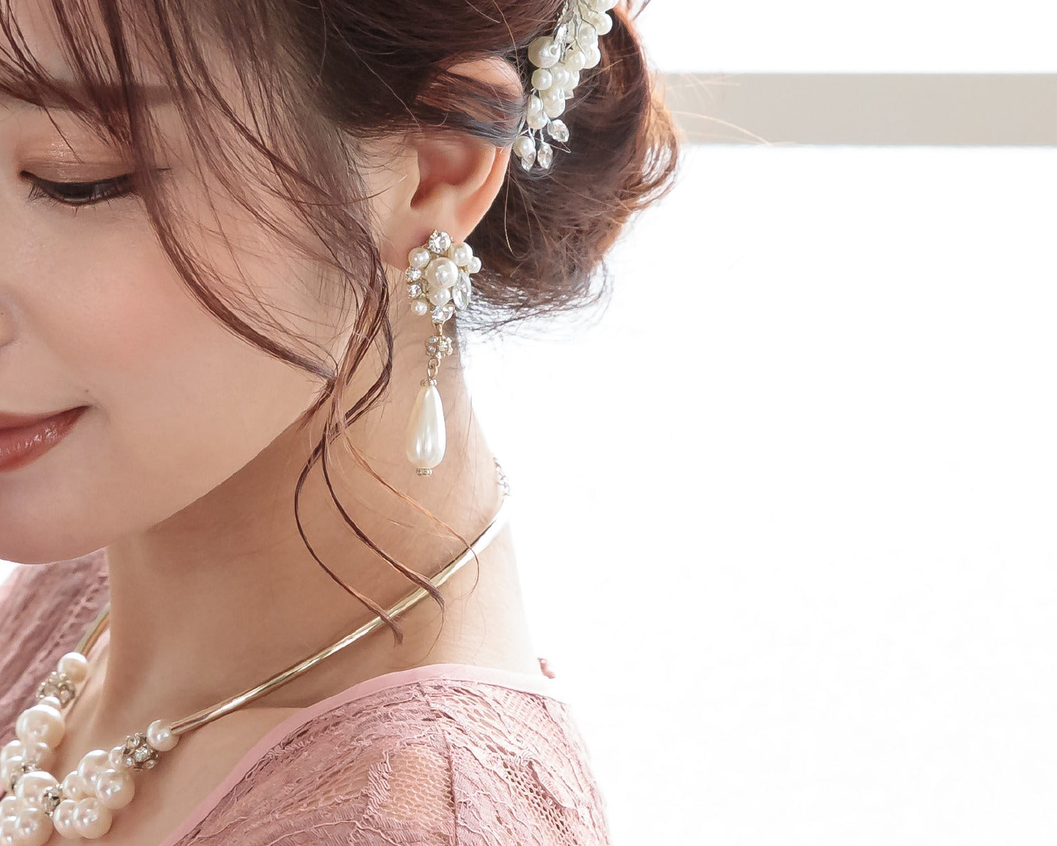 結婚式 おしゃれ ピアス イヤリング 人気 トレンド 韓国 ビジュー パール 二次会 インスタグラマー ゴールド アクセサリー