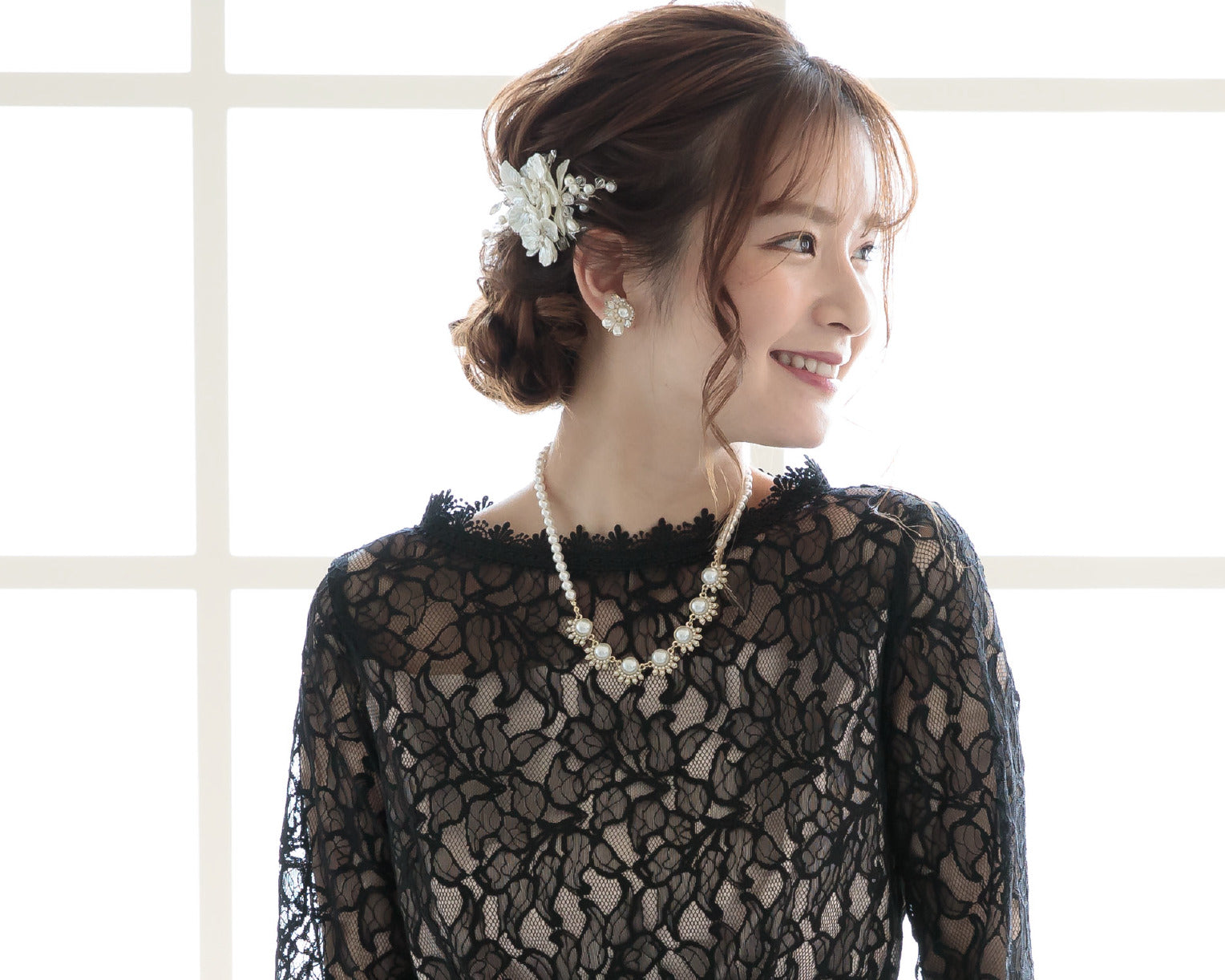 結婚式 おしゃれ ピアス イヤリング 人気 トレンド 韓国 ビジュー パール 二次会 インスタグラマー ゴールド アクセサリー