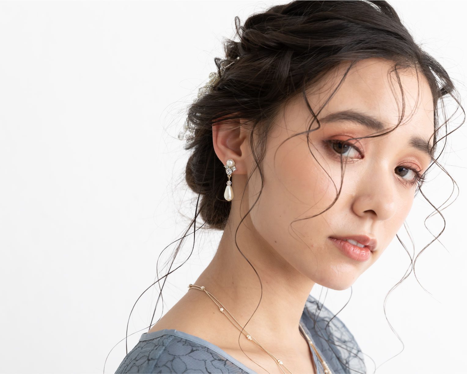 結婚式 おしゃれ ピアス イヤリング 人気 トレンド 韓国 ビジュー パール 二次会 インスタグラマー ゴールド アクセサリー