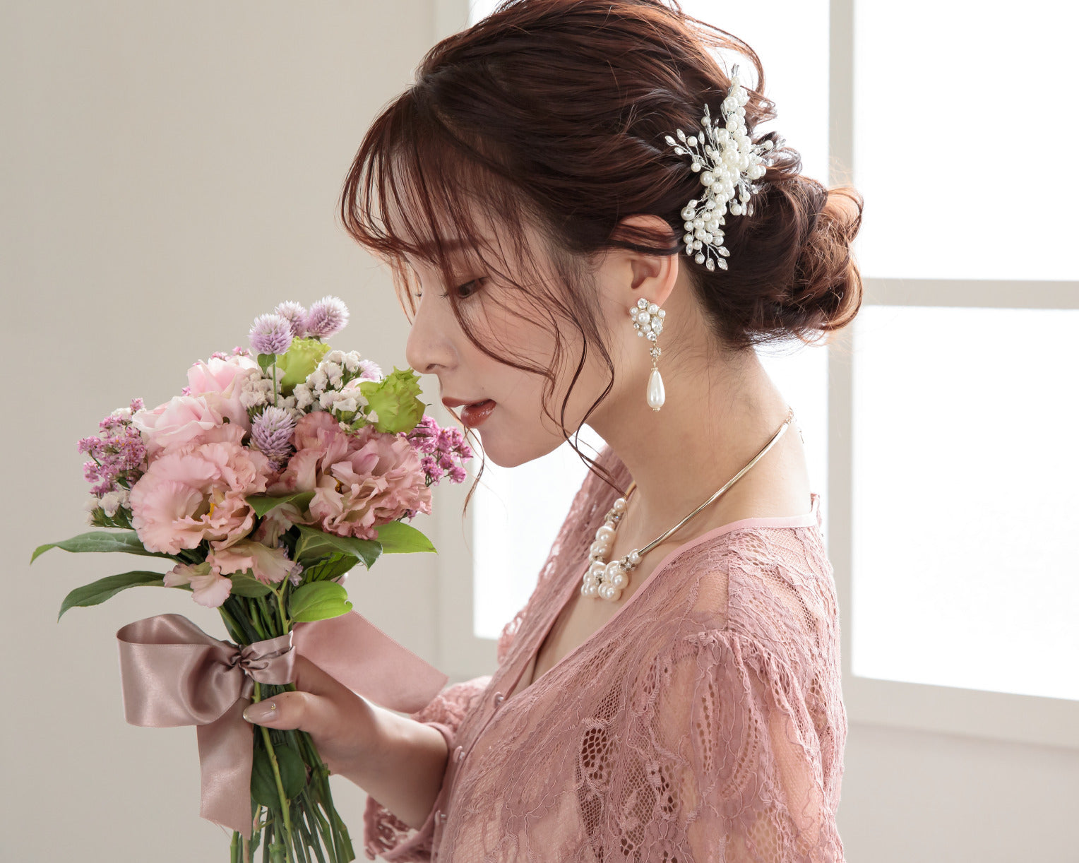 結婚式 おしゃれ ピアス イヤリング 人気 トレンド 韓国 ビジュー パール 二次会 インスタグラマー ゴールド アクセサリー