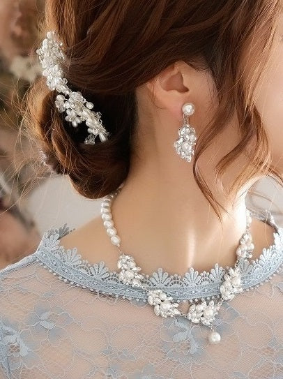 結婚式 おしゃれ ピアス イヤリング 人気 トレンド 韓国 ビジュー パール 二次会 インスタグラマー ゴールド アクセサリー