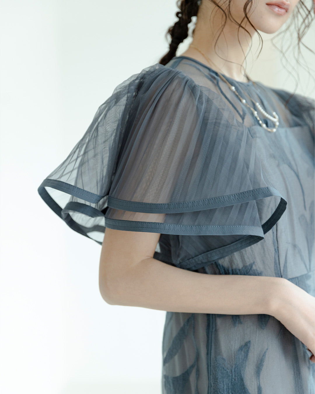 スーツ・フォーマル・ドレス Circurar sleeve flower dress LE'RURE ドレス Circurar sleeve flower dress : ZOZOTOWN Yahoo