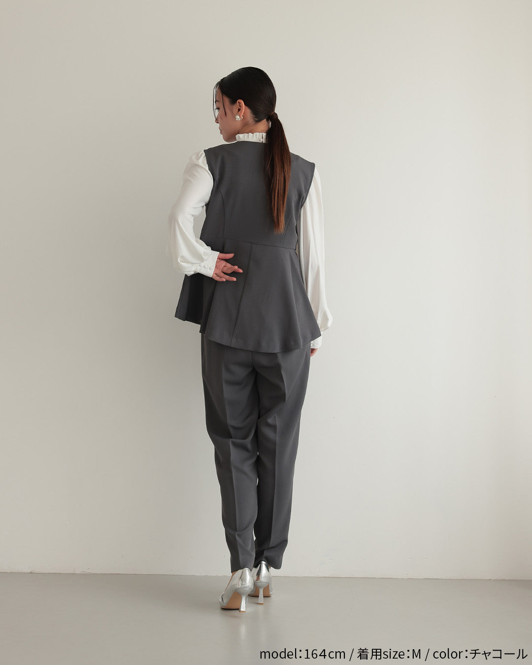 [ Placebo ] 【手洗いOK】クルーネックベストセットアップスーツ３点セット h125604 チャコール