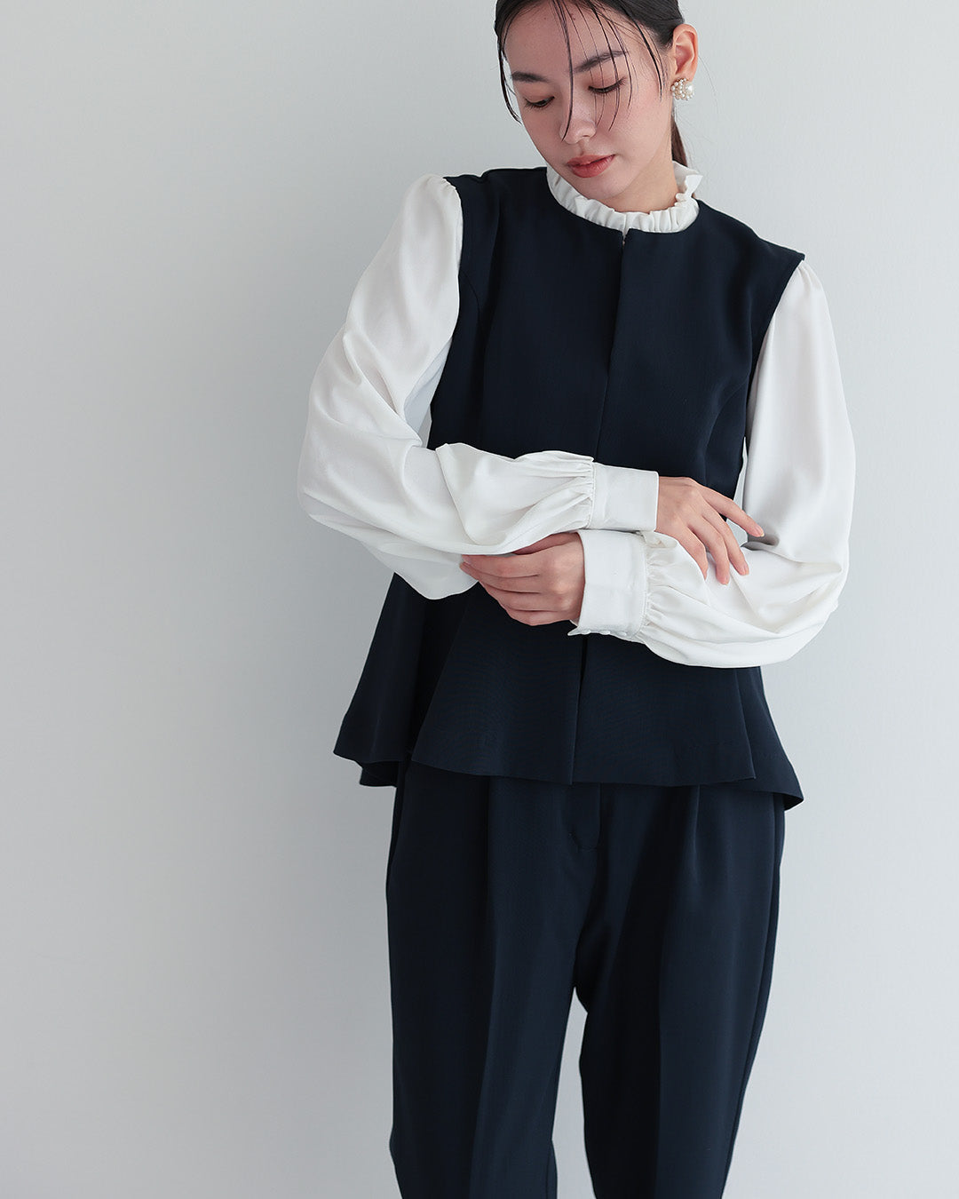 [ Placebo ] 【手洗いOK】クルーネックベストセットアップスーツ３点セット h125604 ネイビー