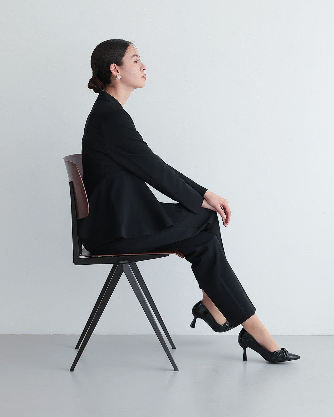 [ Placebo ] 【手洗いOK】サイドフレアセットアップスーツ  h125606 ブラック